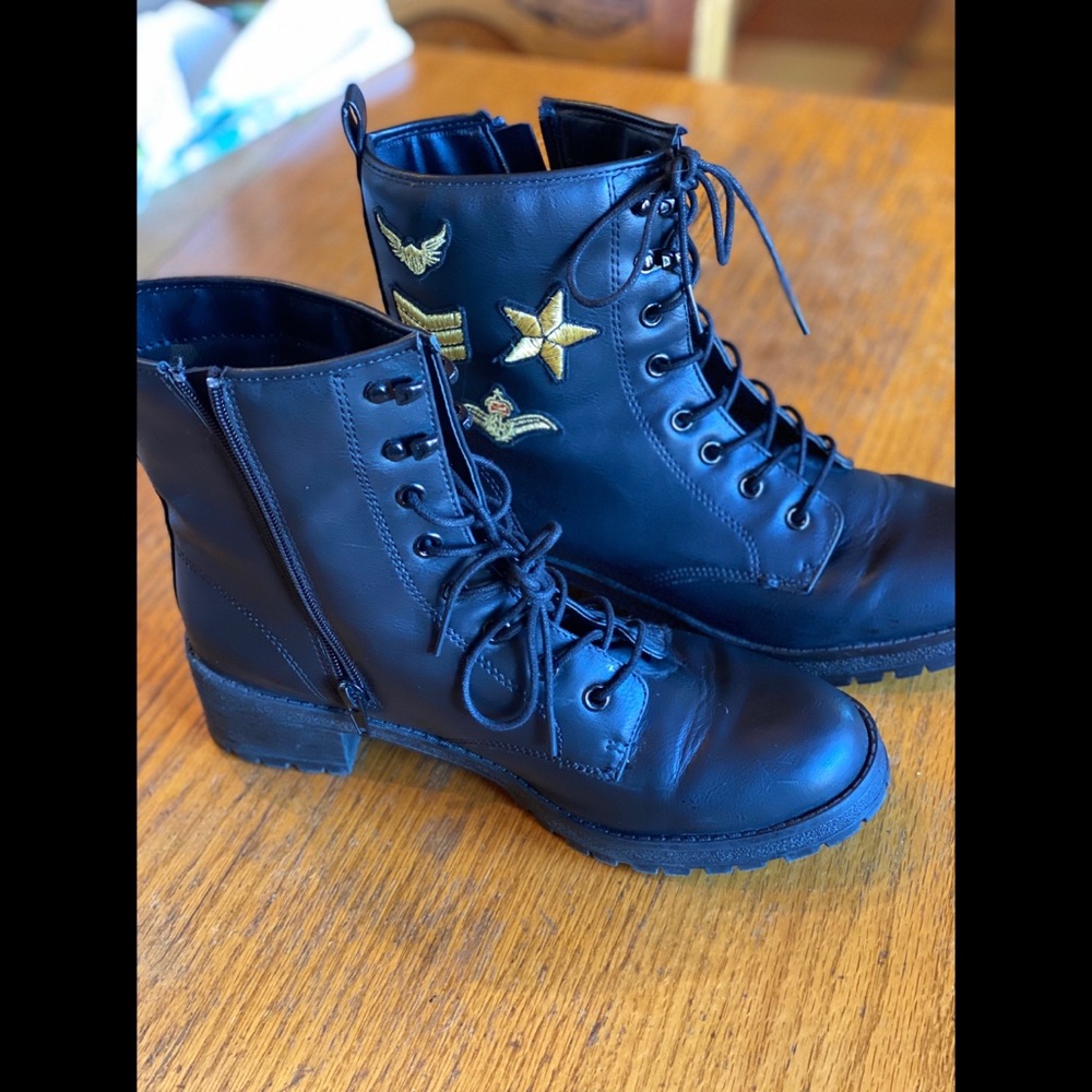 Steve Madden Eloise boots